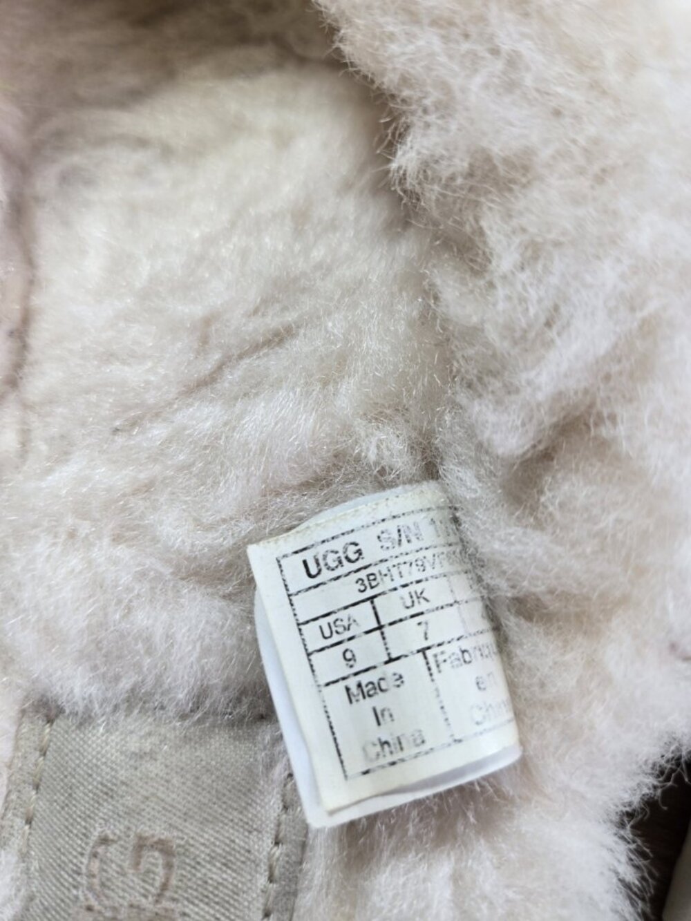 UGG Fluff Flip Flop Cream Sheepskin Shearling Thong Slippers Sandals Women’s 9 - Picture 6 of 8